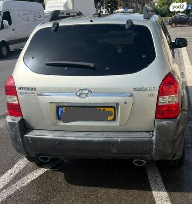 יונדאי טוסון 4X4 GLS אוט' בנזין 2.7 (175 כ''ס) בנזין 2006 למכירה בחיפה