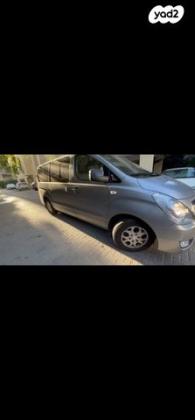 יונדאי i800 GLS CRDI מיניבוס אוט' דיזל 8 מק' 2.5 (170 כ"ס) דיזל 2018 למכירה בתל אביב יפו