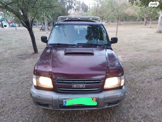 איסוזו טרופר ארוך 4X4 S אוט' דיזל 3.0 (159 כ''ס) דיזל 2004 למכירה בהוד השרון