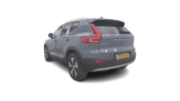 וולוו XC40 T3 Momentum Leather אוט' 1.5 (163 כ''ס) בנזין 2020 למכירה ב