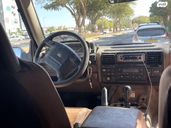 לנד רובר דיסקברי 2 4X4 TD5 אוט' דיזל 5 מק' 2.5 (138 כ''ס) דיזל 2001 למכירה באילת