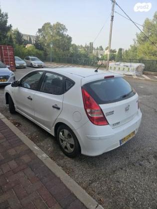 יונדאי i30 Inspire אוט' 1.6 (126 כ''ס) בנזין 2011 למכירה במעלות תרשיחא