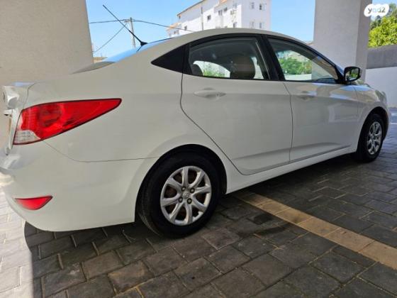 יונדאי i25 Inspire אוט' 1.4 (100 כ''ס) בנזין 2014 למכירה בעפולה