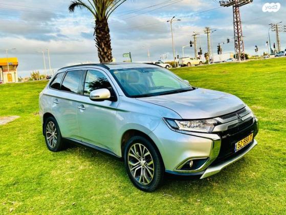 מיצובישי אאוטלנדר 4X4 Supreme אוט' 7 מק' 2.0 (150 כ"ס) בנזין 2014 למכירה באשקלון