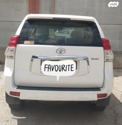 טויוטה לנד קרוזר ארוך 4X4 Select AC אוט' דיזל 7 מק' 3.0 (190 כ''ס) דיזל 2013 למכירה בחולון