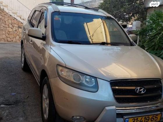 יונדאי סנטה פה 4X4 Luxury אוט' דיזל 7 מק' 2.2 (150 כ''ס) דיזל 2008 למכירה בערד
