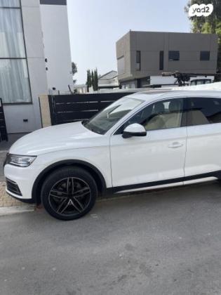 אאודי Q5 4X4 Design אוט' 2.0 (252 כ''ס) בנזין 2017 למכירה ברמת גן