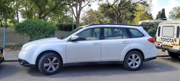 סובארו אאוטבק החדשה 4X4 X אוט' 2.5 (175 כ''ס) בנזין 2014 למכירה בפרדס חנה כרכור