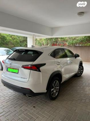 לקסוס NX NX200T Luxury אוט' 2.0 (238 כ"ס) בנזין 2017 למכירה ברמת גן