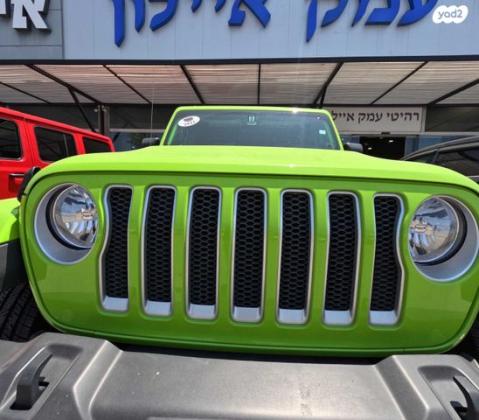 ג'יפ / Jeep רנגלר ארוך 4X4 Unlimited Sahara אוט' 5 דל' 2.0 (272 כ''ס) בנזין 2022 למכירה בראשון לציון