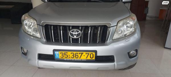 טויוטה לנד קרוזר ארוך 4X4 Select אוט' דיזל 7 מק' 3.0 (173 כ''ס) דיזל 2010 למכירה בירכא