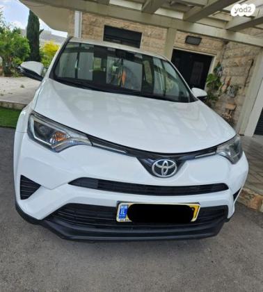 טויוטה RAV4 ארוך 4X4 GLI MC אוט' 2.0 (152 כ"ס) בנזין 2017 למכירה בדאלית אל כרמל