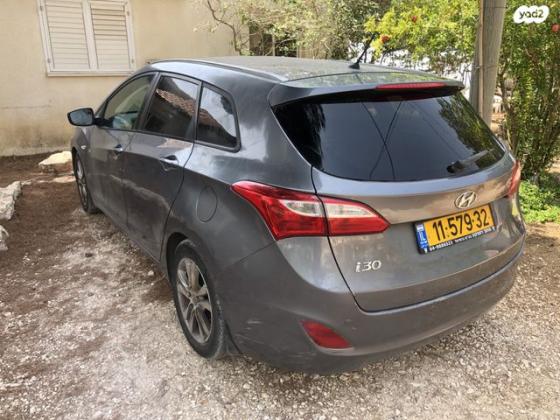 יונדאי i30 Inspire סטיישן אוט' 1.6 (135 כ"ס) בנזין 2014 למכירה בכרמיאל