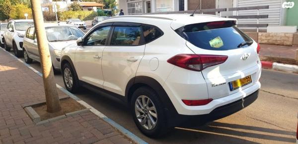 יונדאי טוסון Premium אוט' בנזין 2.0 (155 כ"ס) בנזין 2017 למכירה באור יהודה