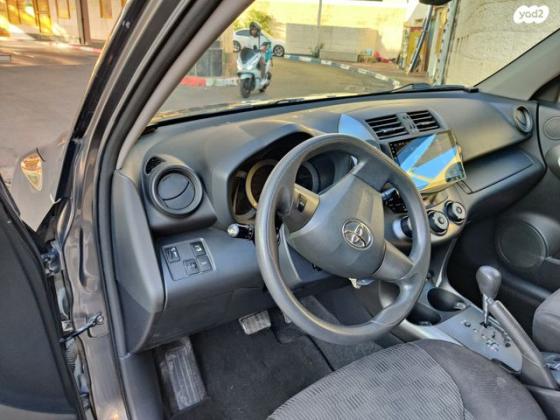 טויוטה RAV4 ארוך 4X4 GLI אוט' 2.0 (158 כ''ס) בנזין 2010 למכירה בירושלים