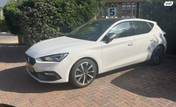 סיאט לאון FR אוט' 5 דל' 1.5 (150 כ''ס) בנזין 2021 למכירה בכרמיאל