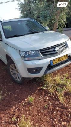 סוזוקי גרנד ויטרה 4X4 JLX-E אוט' 5 דל' 2.4 (168 כ''ס) בנזין 2015 למכירה בכחל