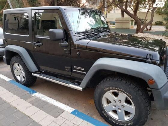 ג'יפ / Jeep רנגלר קצר 4X4 Sport אוט' 3.8 (196 כ''ס) בנזין 2011 למכירה בתל אביב יפו