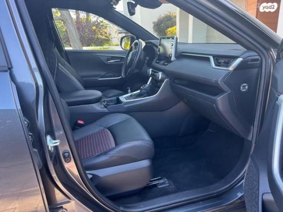 טויוטה RAV4 הייבריד 4X4 E-Motion פלאג-אין אוט' 2.5 (185 כ''ס) היברידי חשמל / בנזין 2021 למכירה בבנימינה גבעת עדה