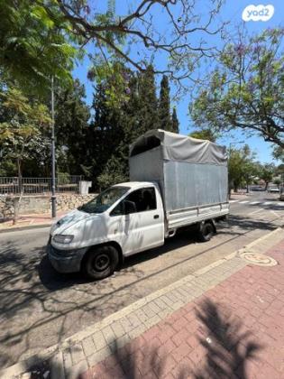 יונדאי H1 SV חד קבינה ידני דיזל 2.5 (105 כ''ס) דיזל 2006 למכירה בראשון לציון