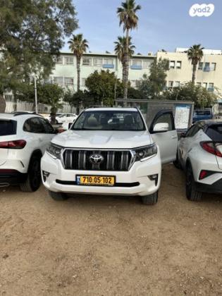 טויוטה לנד קרוזר קצר 4X4 Luxury SWB אוט' 3 דלתות דיזל 2.8 (204 כ''ס) דיזל 2021 למכירה בניר עקיבא