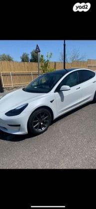 טסלה מודל 3 RWD אוט' חשמלי (283 כ''ס) C חשמלי 2022 למכירה בטבריה