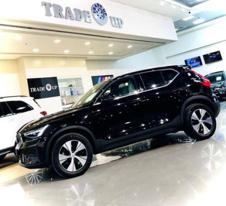 וולוו XC40 B3 Plus אוט' 2.0 (163 כ''ס) בנזין 2023 למכירה בראשון לציון