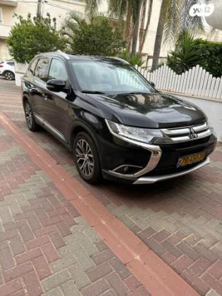 מיצובישי אאוטלנדר Premium אוט' 7 מק' 2.0 (150 כ''ס) בנזין 2016 למכירה בכפר סבא