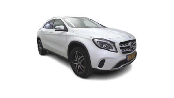 מרצדס GLA GLA200 Urban FL אוט' 1.6 (156 כ"ס) [2017 ואילך] בנזין 2020 למכירה ב