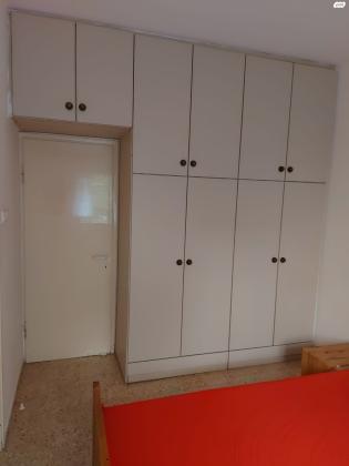 ד"ר יואכים כספרי 13 (אחוזה)