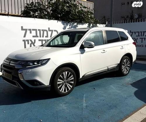 מיצובישי אאוטלנדר Premium אוט' 7 מק' 2.0 (150 כ''ס) בנזין 2019 למכירה ב