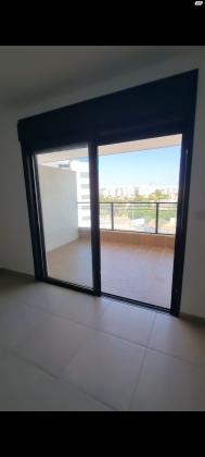 דבורה עומר 5