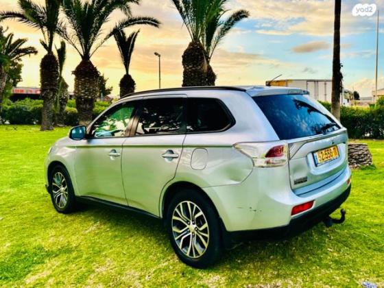 מיצובישי אאוטלנדר 4X4 Supreme אוט' 7 מק' 2.0 (150 כ"ס) בנזין 2014 למכירה באשקלון