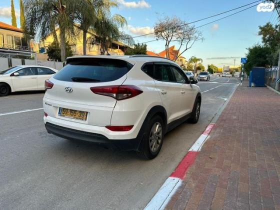 יונדאי טוסון Premium אוט' בנזין 2.0 (155 כ"ס) בנזין 2016 למכירה ברחובות