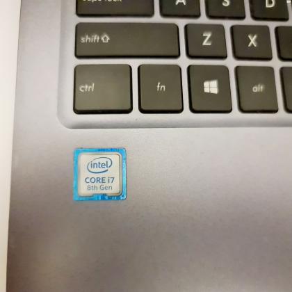מחשב נייד Asus VivoBook דגם