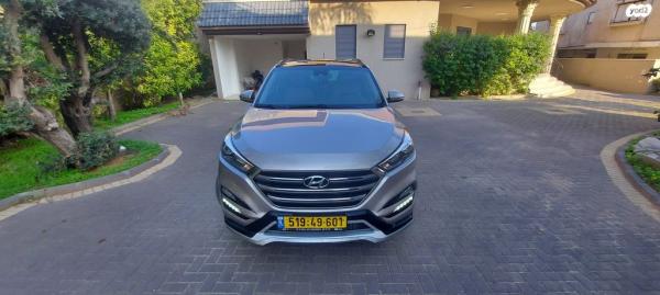 יונדאי טוסון Turbo Luxury אוט' בנזין 1.6 (177 כ"ס) בנזין 2018 למכירה בכפר קרע