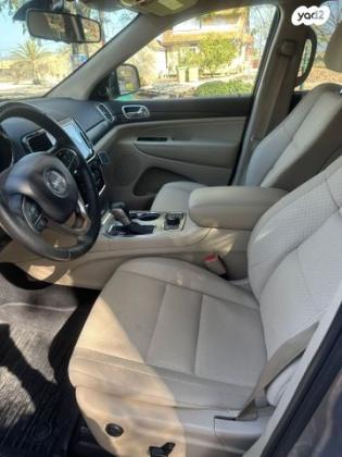 ג'יפ / Jeep גרנד צ'ירוקי 4X4 Laredo אוט' 5 מק' 3.6 (286 כ''ס) בנזין 2019 למכירה בעפולה