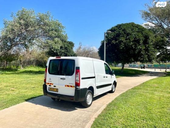 סיטרואן ג'אמפי קצר/בינוני L1-H1 סגור נמוך ידני דיזל 3 מ' 5 דל' 2.0 (128 כ"ס) דיזל 2015 למכירה בתל אביב יפו