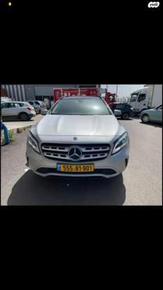 מרצדס GLA GLA200 Style FL אוט' 1.6 (156 כ"ס) בנזין 2018 למכירה בנתניה