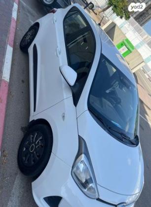 יונדאי i10 Inspire אוט' 1.0 (66 כ"ס) בנזין 2017 למכירה בעכו
