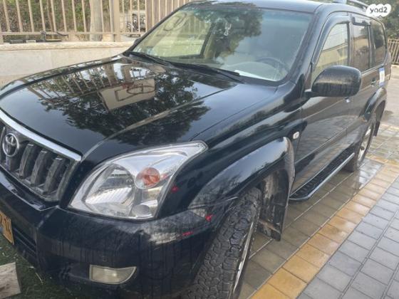טויוטה לנד קרוזר ארוך 4X4 Luxury אוט' דיזל 8 מק' 3.0 (166 כ''ס) דיזל 2006 למכירה בסוסיה
