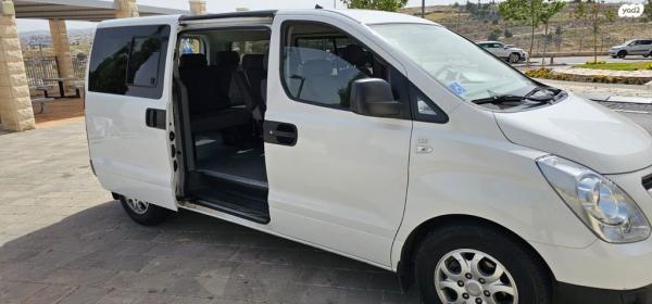 יונדאי i800 GL CRDI סגור ידני דיזל 2.5 (136 כ''ס) דיזל 2013 למכירה בירושלים