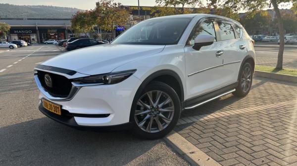 מאזדה CX-5 4X2 Executive אוט' 4 דל' 2.0 (165 כ"ס) בנזין 2020 למכירה בחיפה