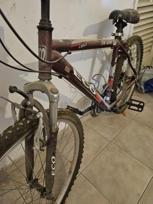 אופני הרים זנב קשיחחברה: ECO