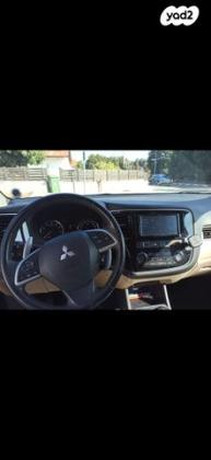 מיצובישי אאוטלנדר Instyle אוט' 7 מק' 2.0 (150 כ"ס) בנזין 2015 למכירה בפרדס חנה כרכור