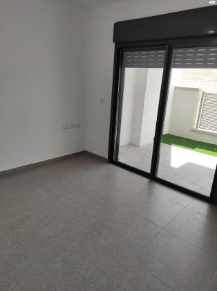 שרה אהרונסון 1