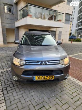 מיצובישי אאוטלנדר Instyle אוט' 5 מק' 2.0 (150 כ"ס) בנזין 2014 למכירה בגני תקווה
