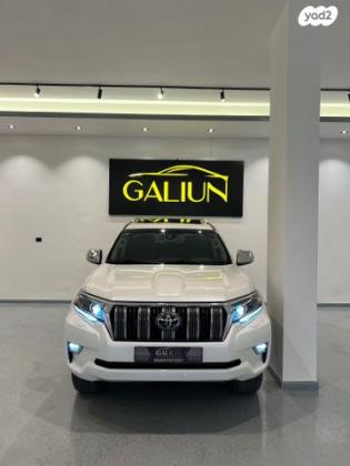 טויוטה לנד קרוזר ארוך 4X4 Limited אוט' דיזל 7 מק' 2.8 (177 כ"ס) דיזל 2019 למכירה בעפולה