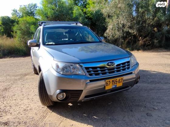 סובארו פורסטר 4X4 I אוט' 2.0 (150 כ''ס) [2008-2012] בנזין 2011 למכירה בחרות