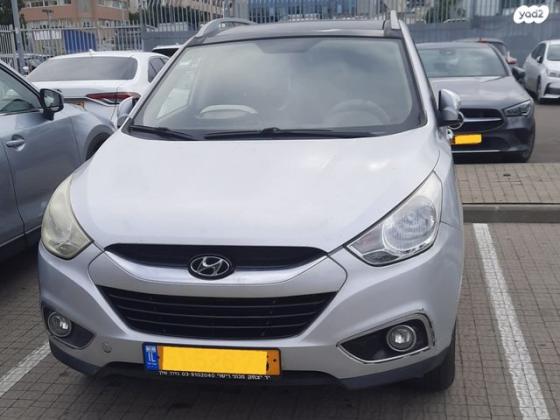 יונדאי iX35 Supreme אוט' 2.0 (163 כ''ס) בנזין 2011 למכירה בראש העין
